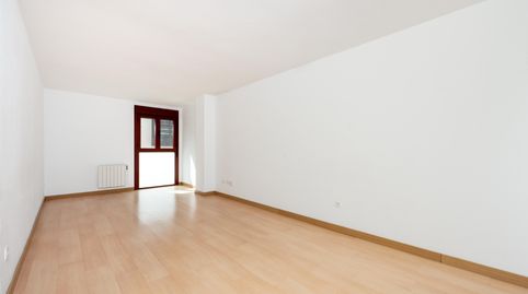 Foto 3 de Piso en venta en Enrique Granados, 14, Tenería I – La Tenería II, Pinto