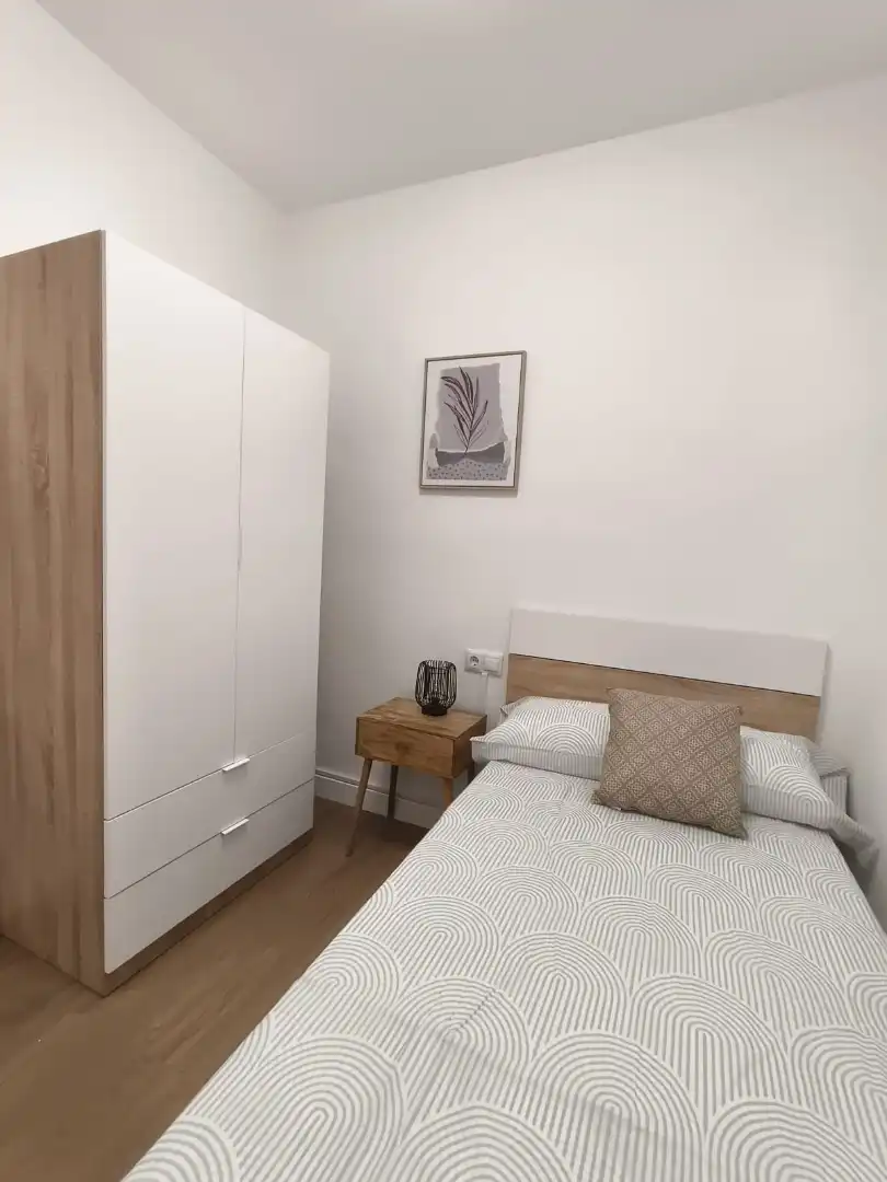 Bedroom of Flat for rent in Castellón de la Plana / Castelló de la Plana  with Furnished, TV and Internet