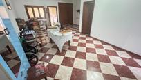 Casa adosada en venda en Dos Hermanas amb Terrassa i Balcó