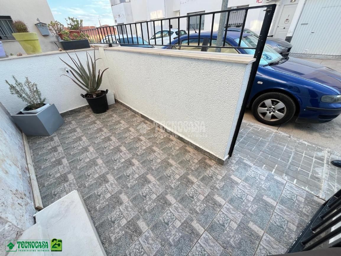 Terrassa de Casa o xalet en venda en Pozuelo de Calatrava amb Calefacció i Terrassa