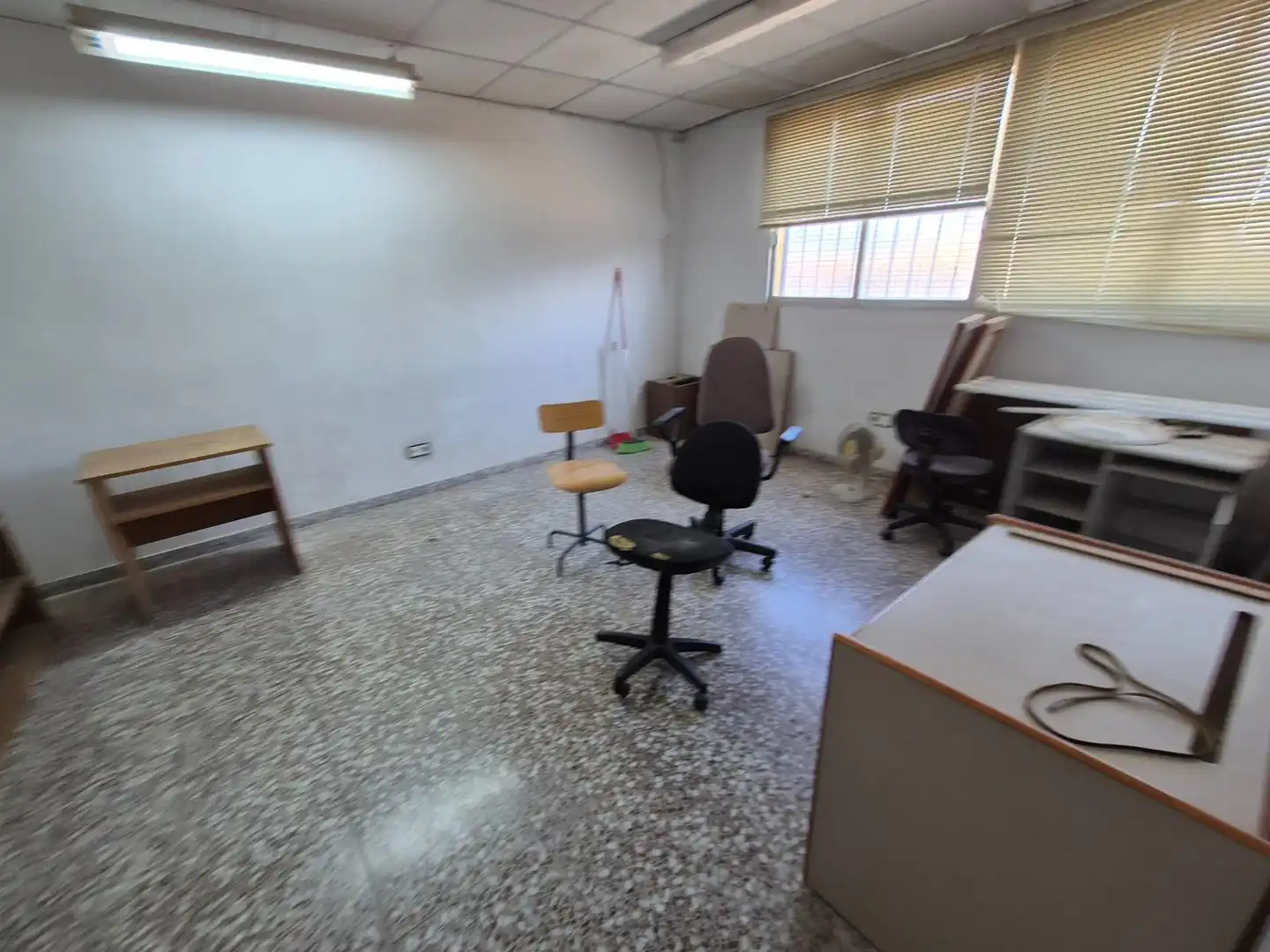 Nave industrial en venta en Elda