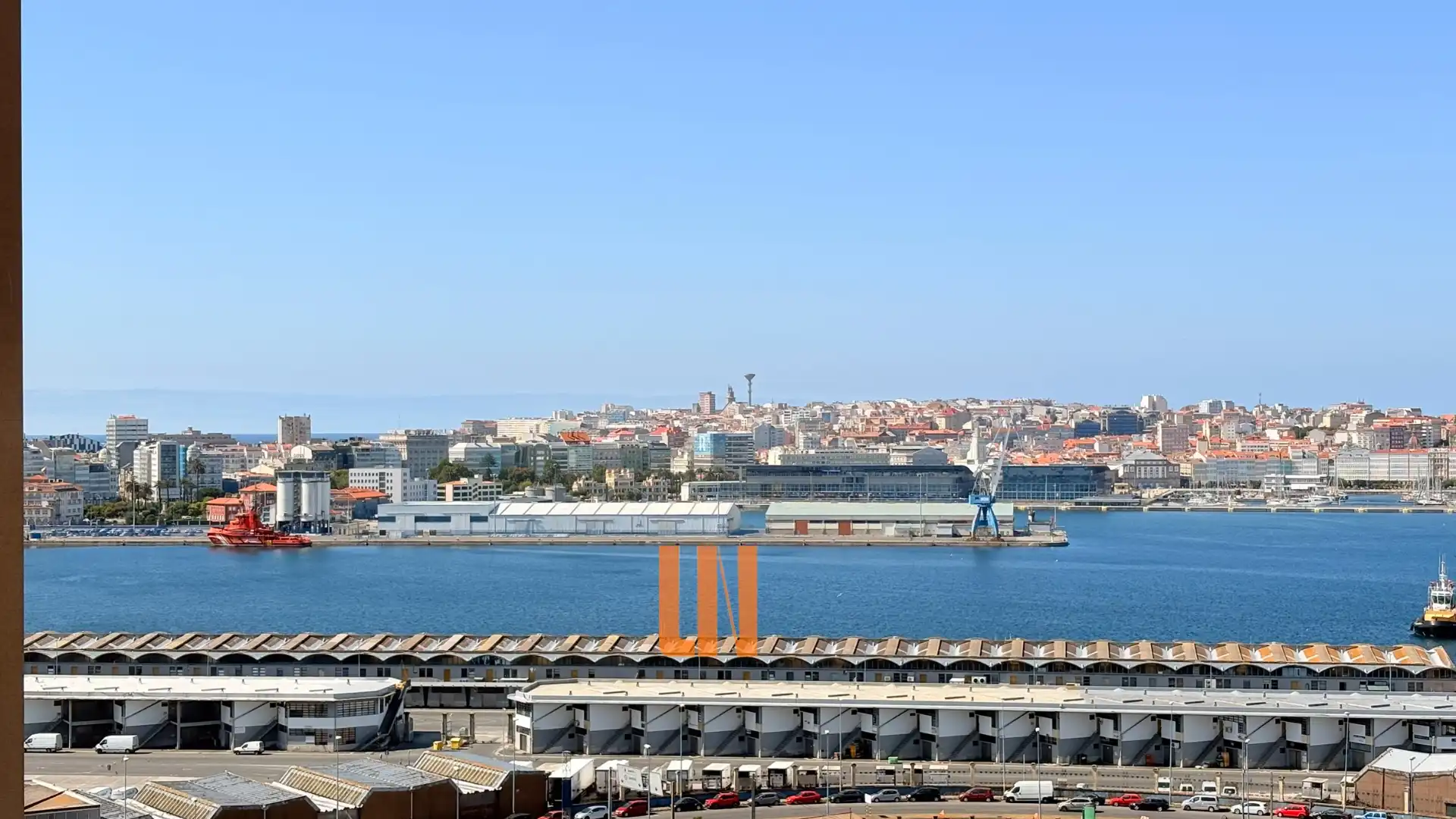 Pis en venda en A Coruña Capital  amb Calefacció, Forn i Rentadora