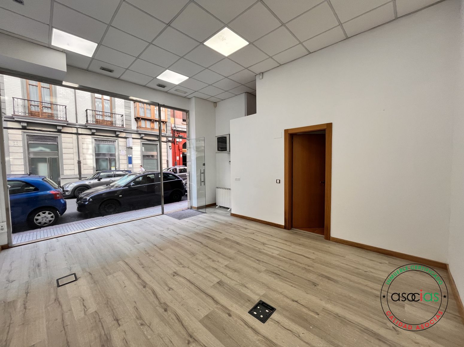 Local en venta en Gijón - CL SANTA DORADIA, Barrio del Centro