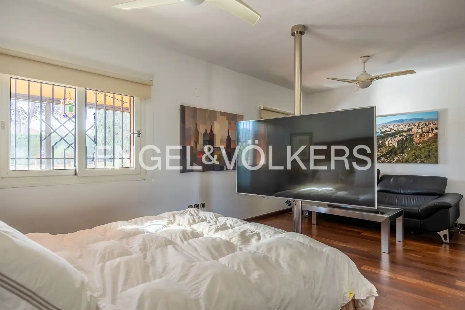 Habitación de Casa o chalet en venta en Mairena del Aljarafe con Aire acondicionado, Calefacción y Jardín privado
