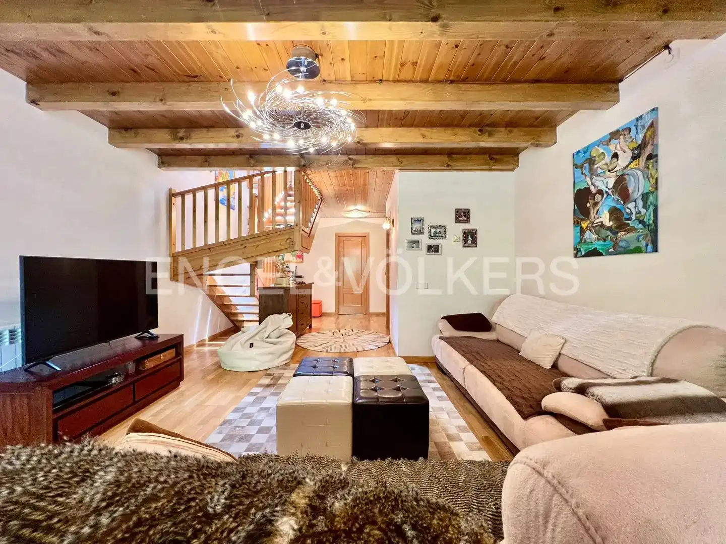 Sala d'estar de Dúplex en venda en Vielha e Mijaran amb Calefacció, Parquet i Forn