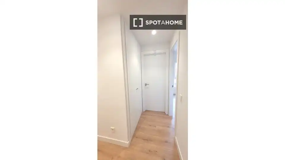 Flat for rent in Ciudad Lineal