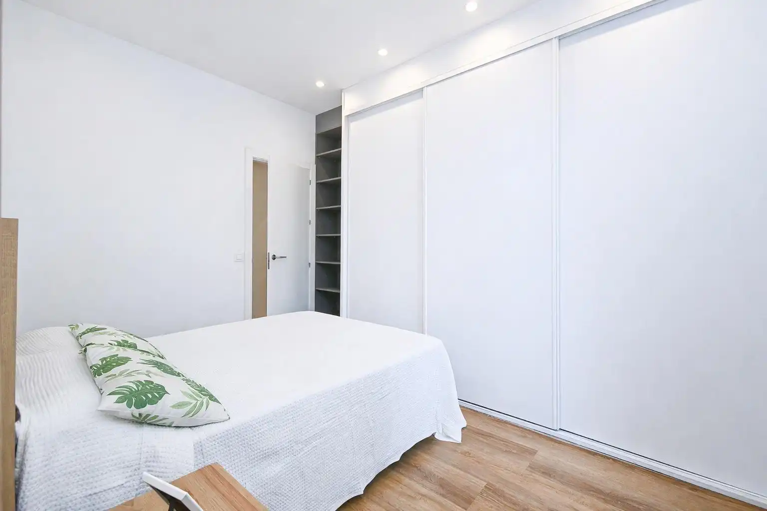 Schlafzimmer von Wohnung zum Verkauf in  Palma de Mallorca mit Klimaanlage, Terrasse und Abstellraum