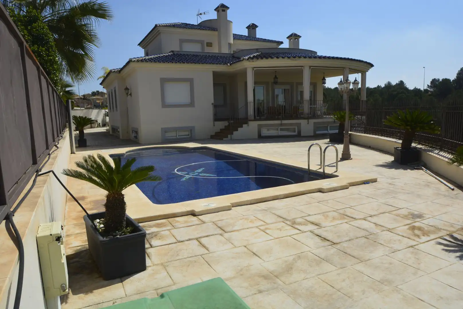Schwimmbecken von Haus oder Chalet zum Verkauf in Molina de Segura mit Klimaanlage, Heizung und Privatgarten