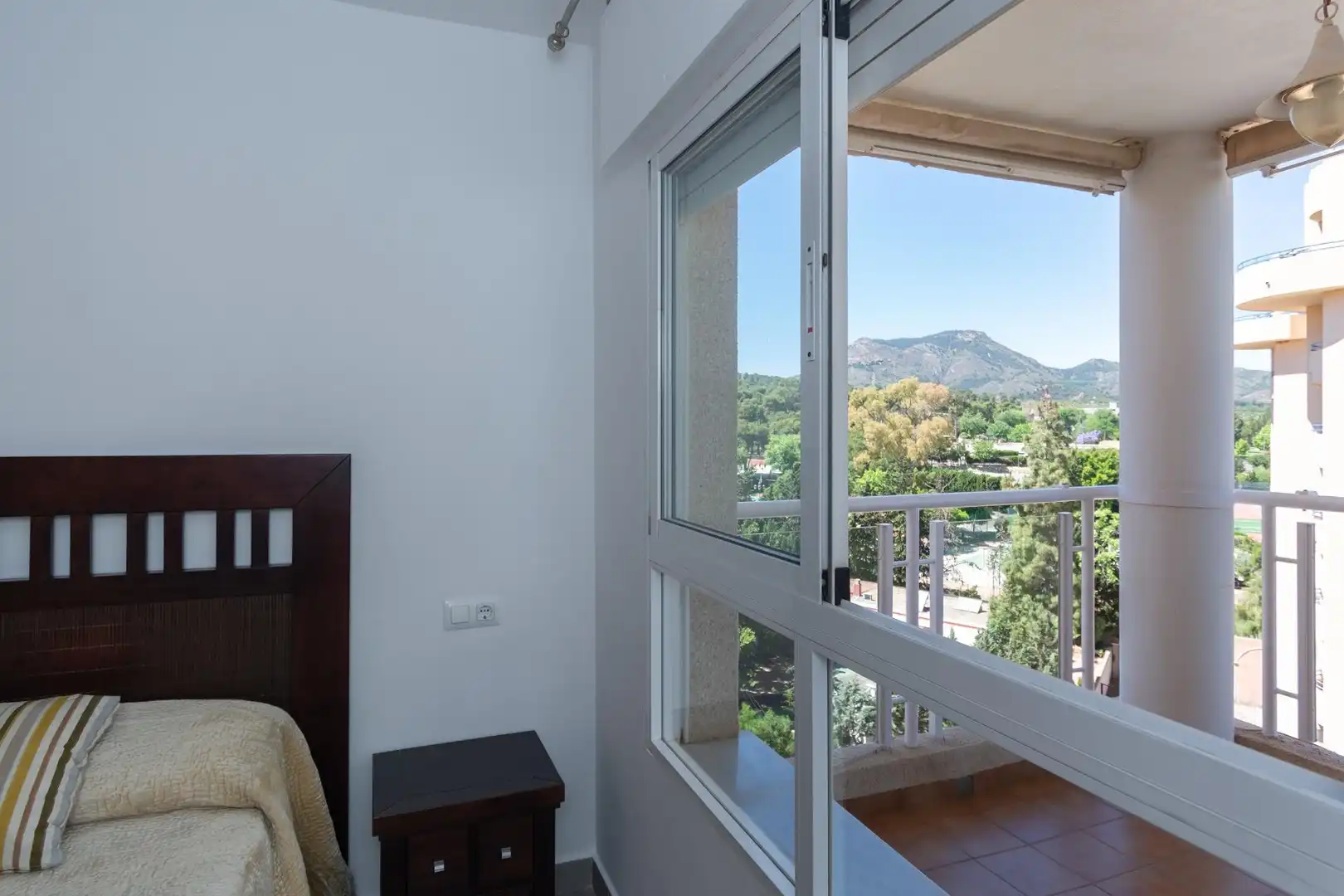 Habitación de Piso en venta en Cartagena con Aire acondicionado, Terraza y Trastero
