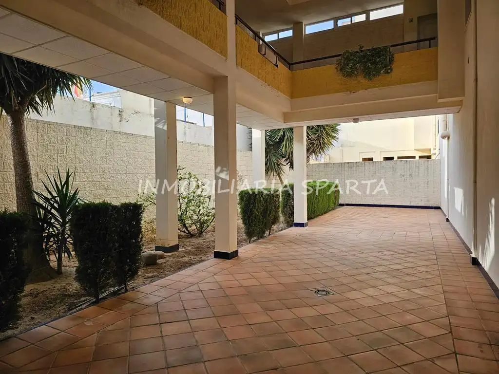 Pis en venda a Calle Coronil, 45, Centro - Barriada Mallorca