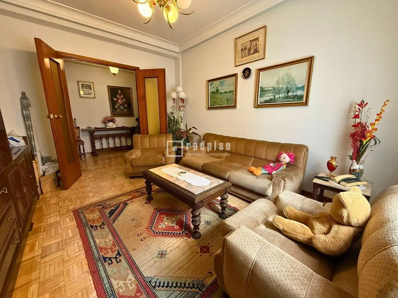 Sala de estar de Piso en venta en Madrid con Calefacción, Parquet y Terraza