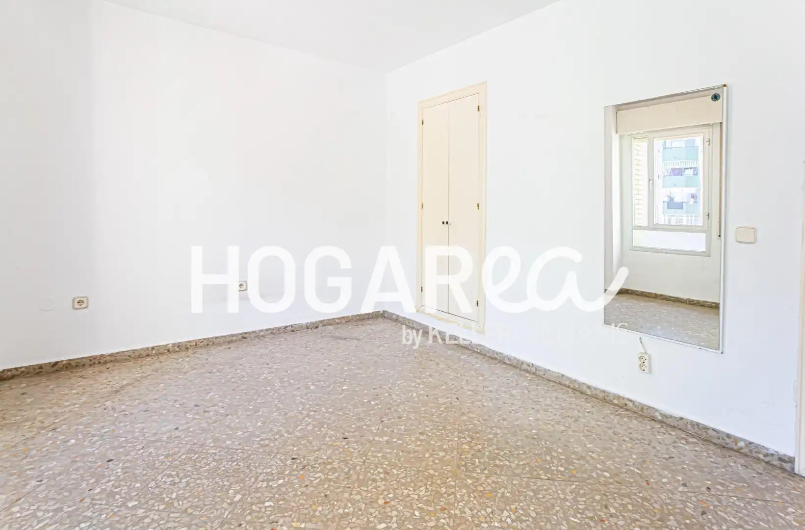Bedroom of Flat for sale in Málaga  with Air Conditioner, Heating and Terrace