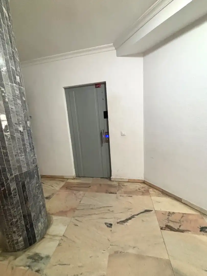 Wohnung zur Miete in Calle Obispo Varela, 2, Miralvalle - Av. Virgen del Puerto - La Data