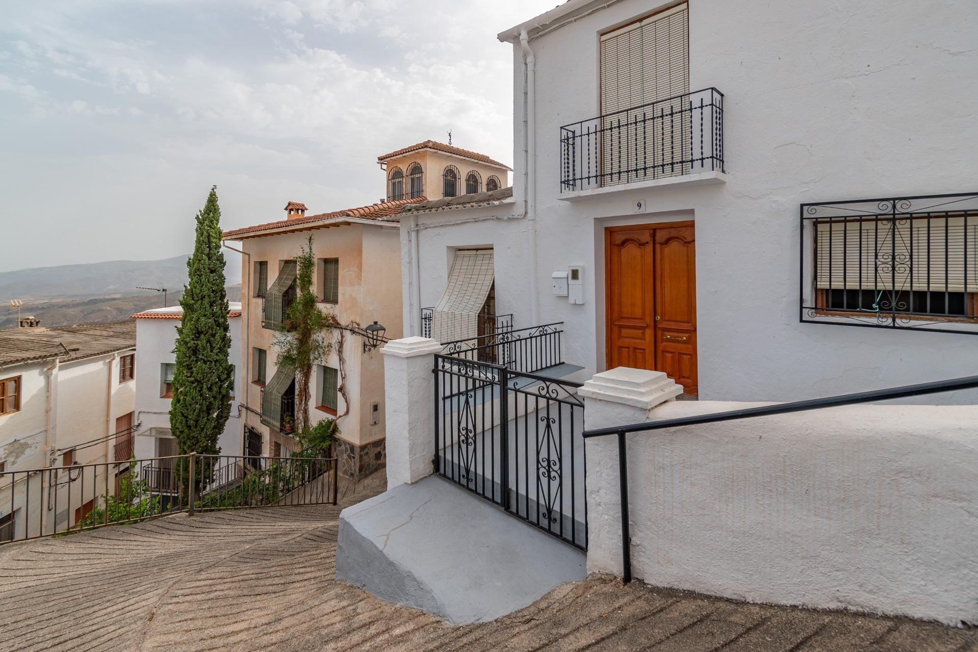 Exterior view of Country house for sale in Válor