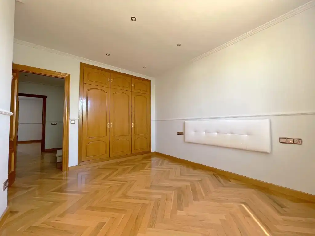 Haus oder Chalet zur Miete in Carrer Vicent Fuentes, Heliópolis