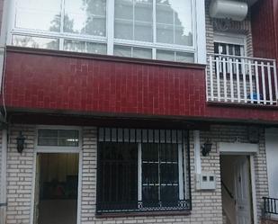 Exterior view of Building for sale in Aldeanueva de la Vera