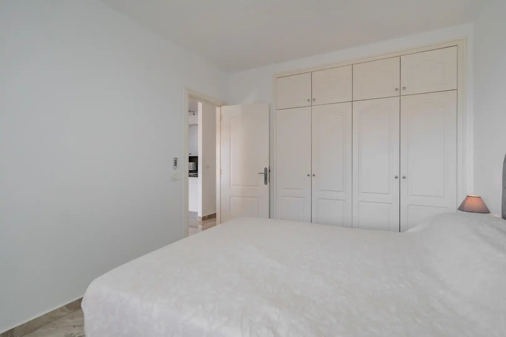 Habitación de Apartamento en venta en Adeje con Terraza, Amueblado y Piscina comunitaria