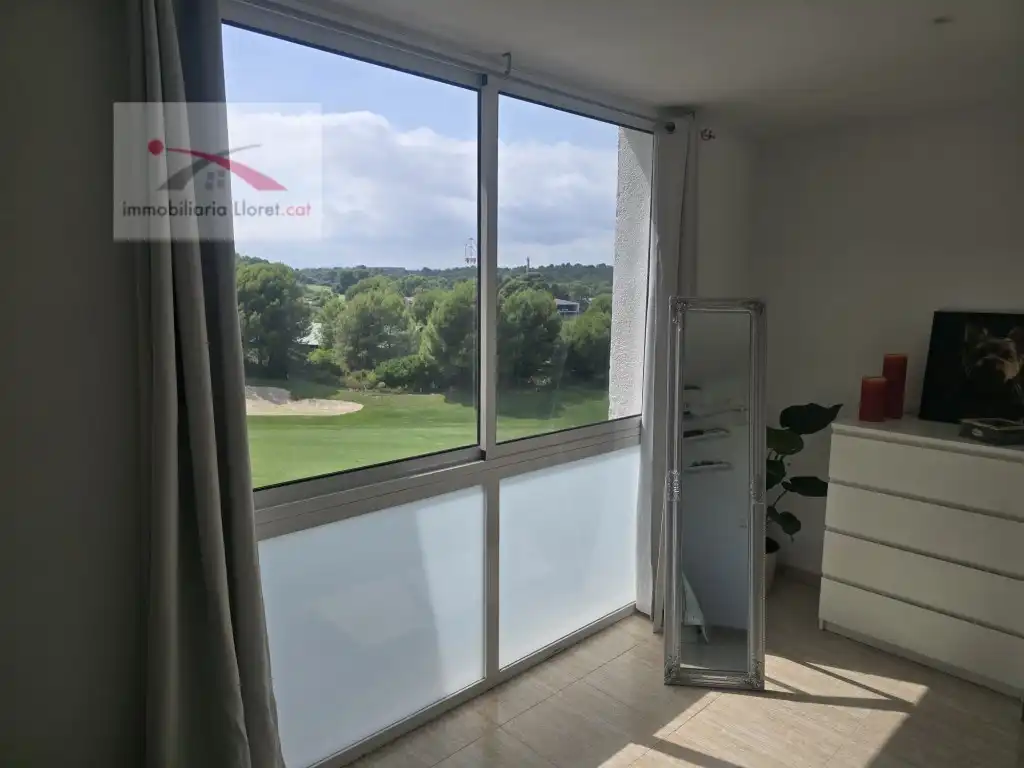 Dormitori de Àtic en venda en Salou amb Aire condicionat, Jardí privat i Terrassa
