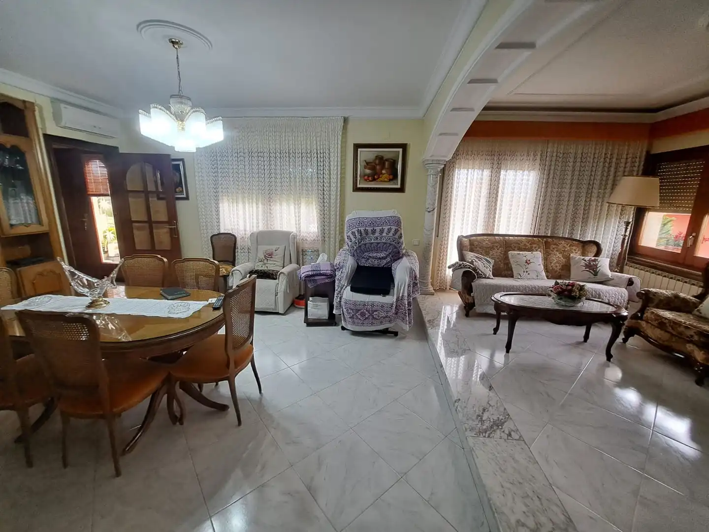 Sala de estar de Casa o chalet en venta en Breda con Aire acondicionado, Calefacción y Jardín privado