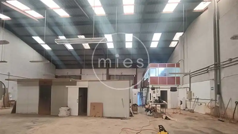 Nave industrial de alquiler en Aldaia