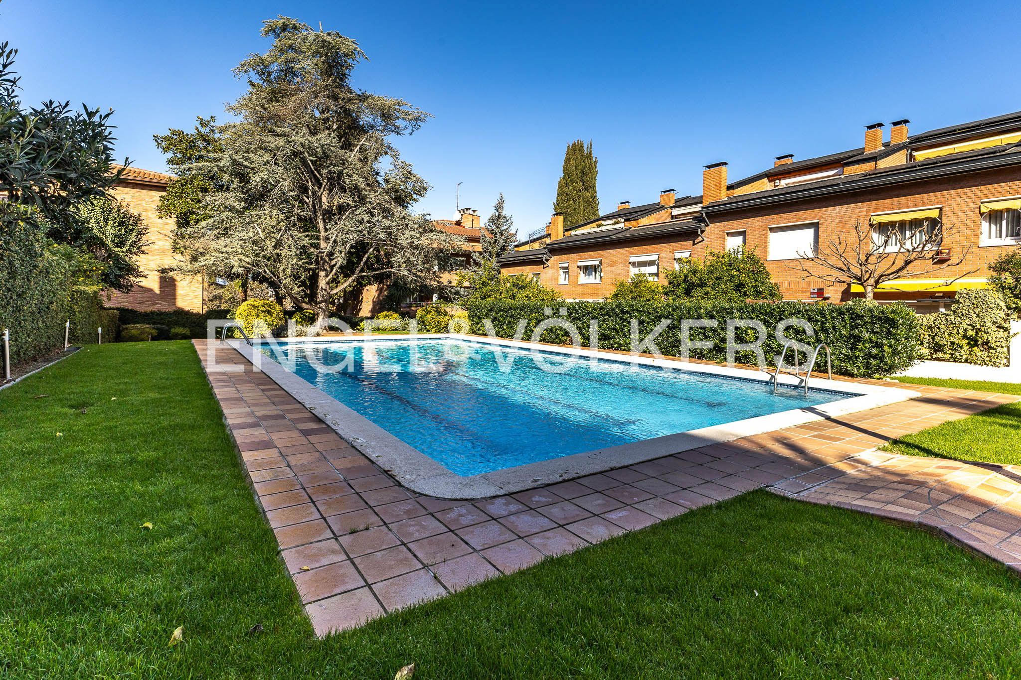 Swimming pool of House or chalet to rent in Sant Cugat del Vallès  with Air Conditioner, Heating and Private garden