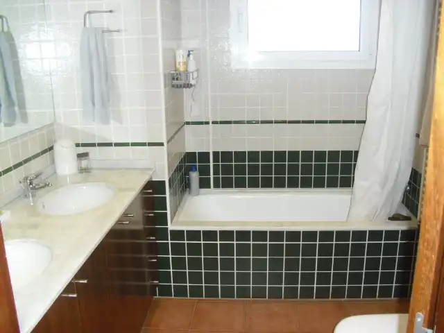 Bathroom of Houses for sale in Llançà  with Air Conditioner, Heating and Private garden