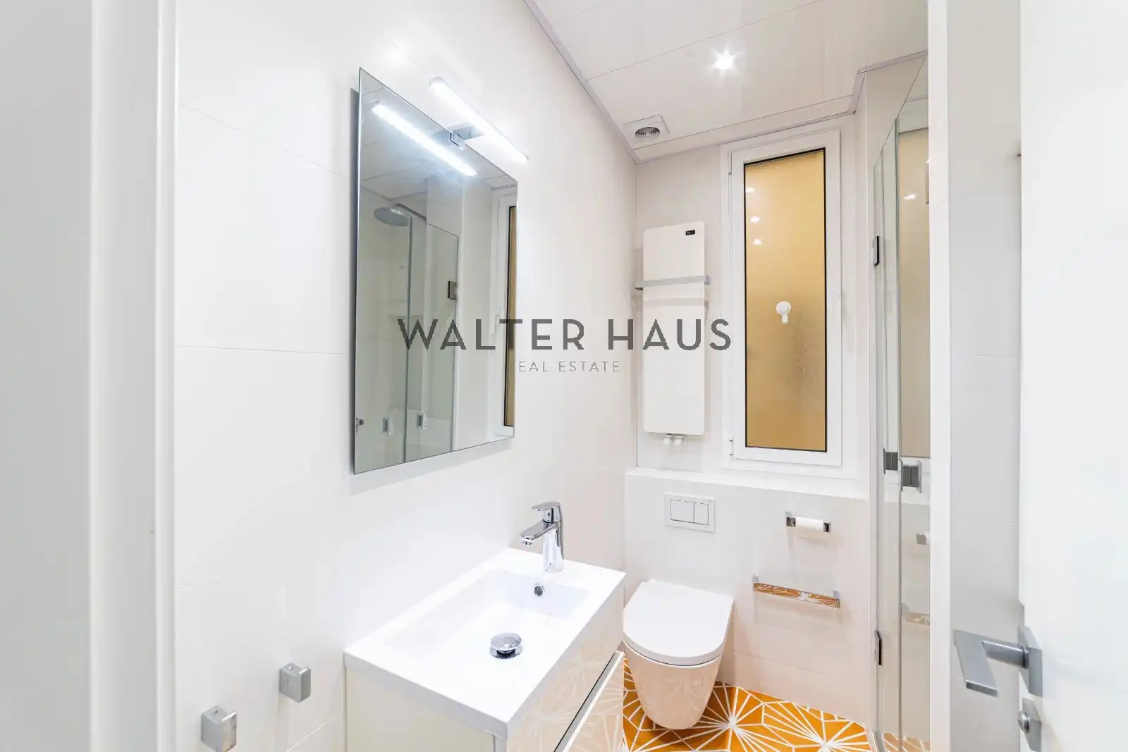 Baño de Piso en venta en Madrid con Aire acondicionado, Calefacción y Trastero
