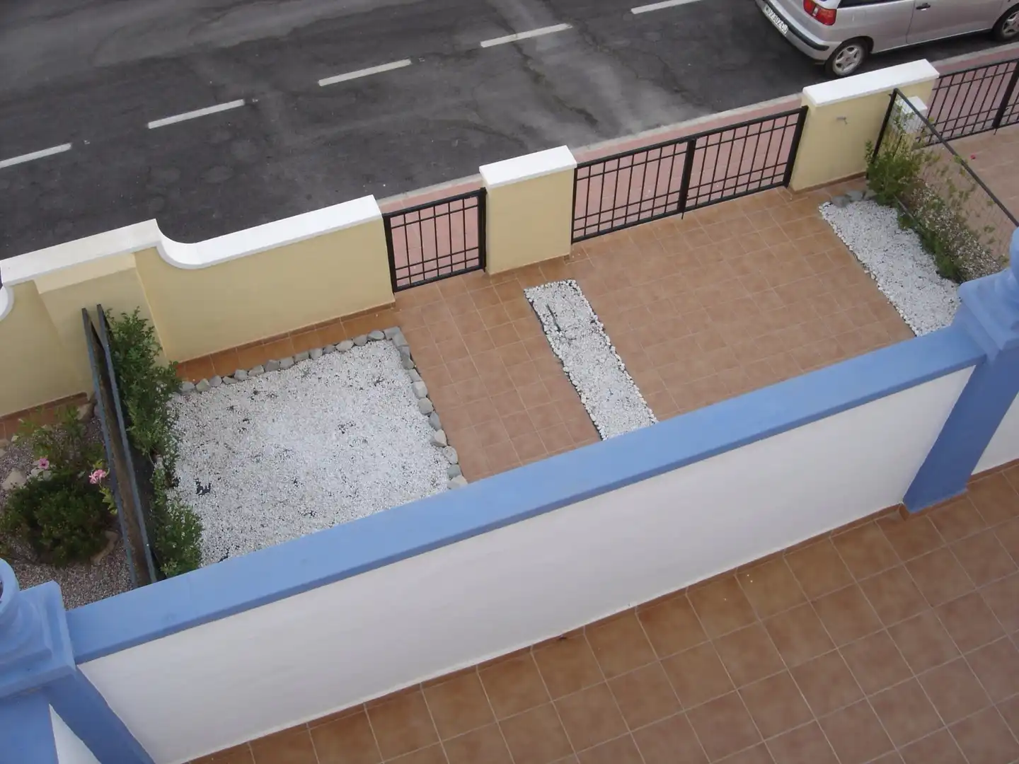 Reihenhaus mit Terrasse zum Verkauf in Calle Marqués del Vado 17, imagen 3