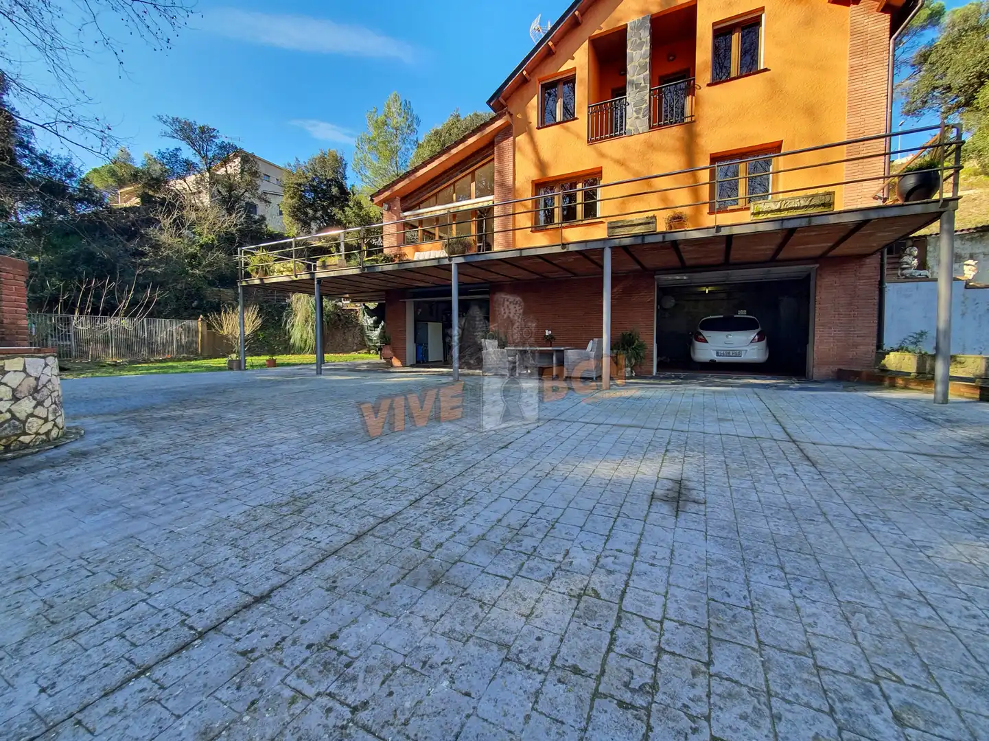 Vista exterior de Casa o chalet en venta en Sant Celoni con Aire acondicionado, Calefacción y Jardín privado