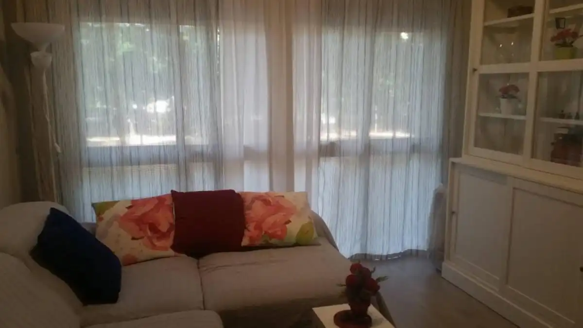 Habitació a Sant Martí de Provençals
