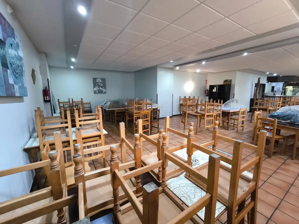 Local comercial de lloguer a Vilagarcía, imagen 5