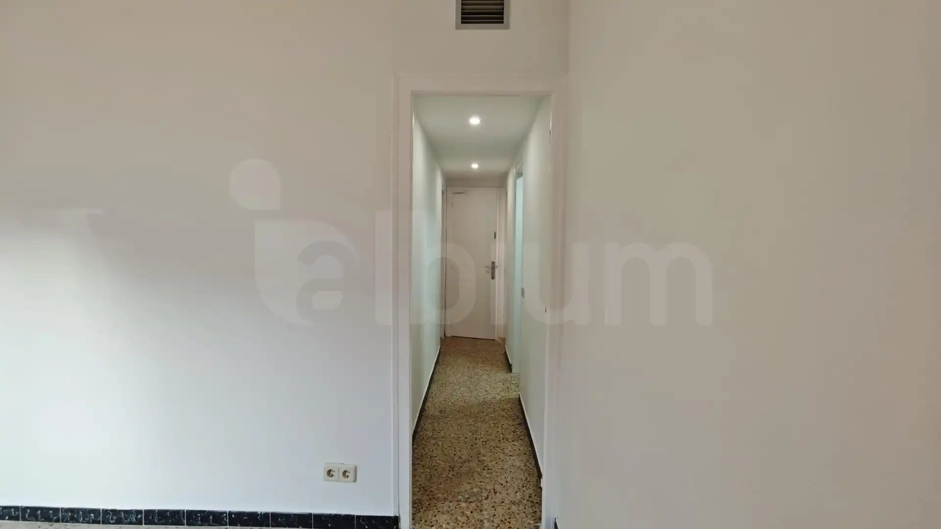 Flat for rent in Gualba  with Terrace and Balcony