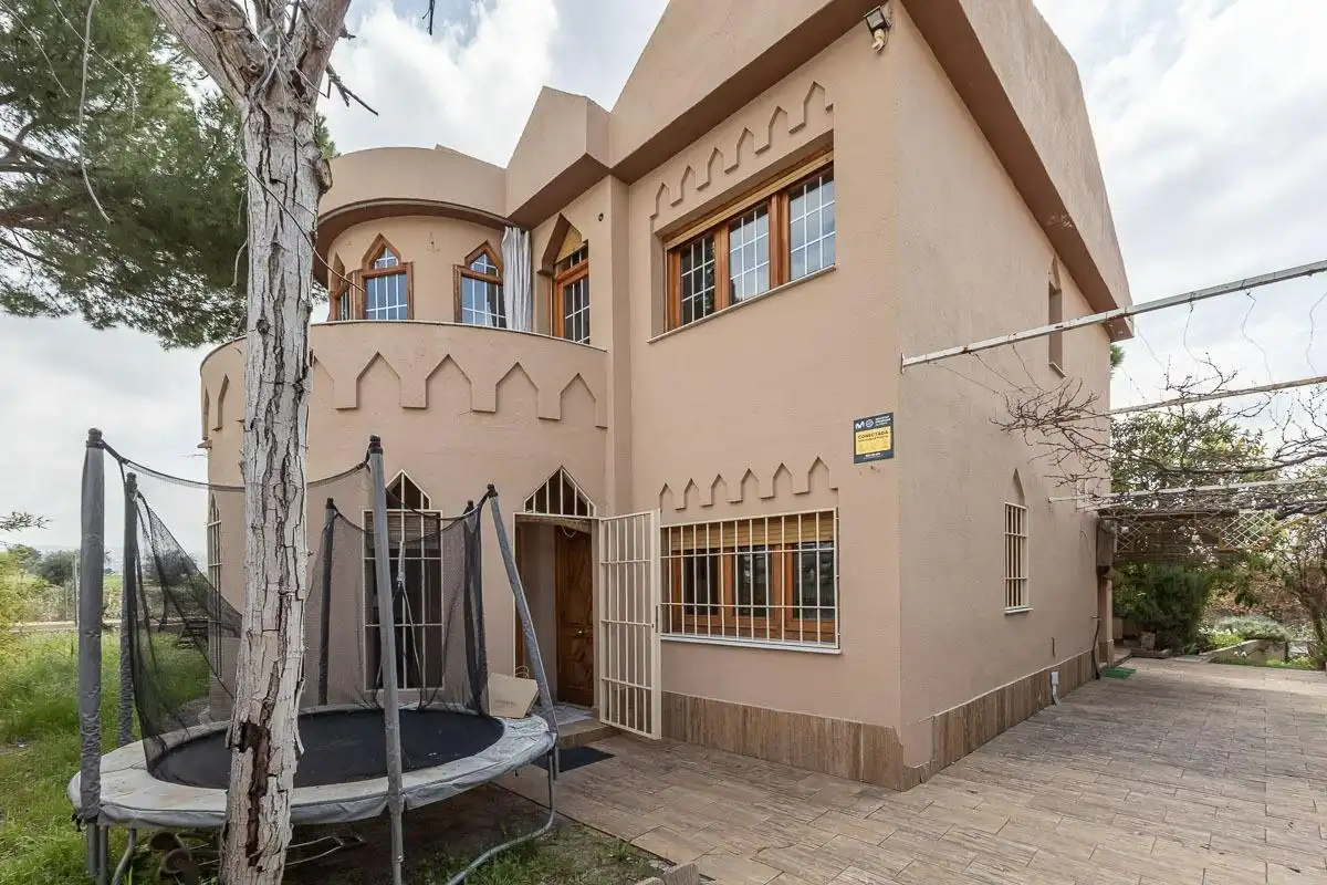 Detached house with pool for sale in Calle de los Arces, imagen 48