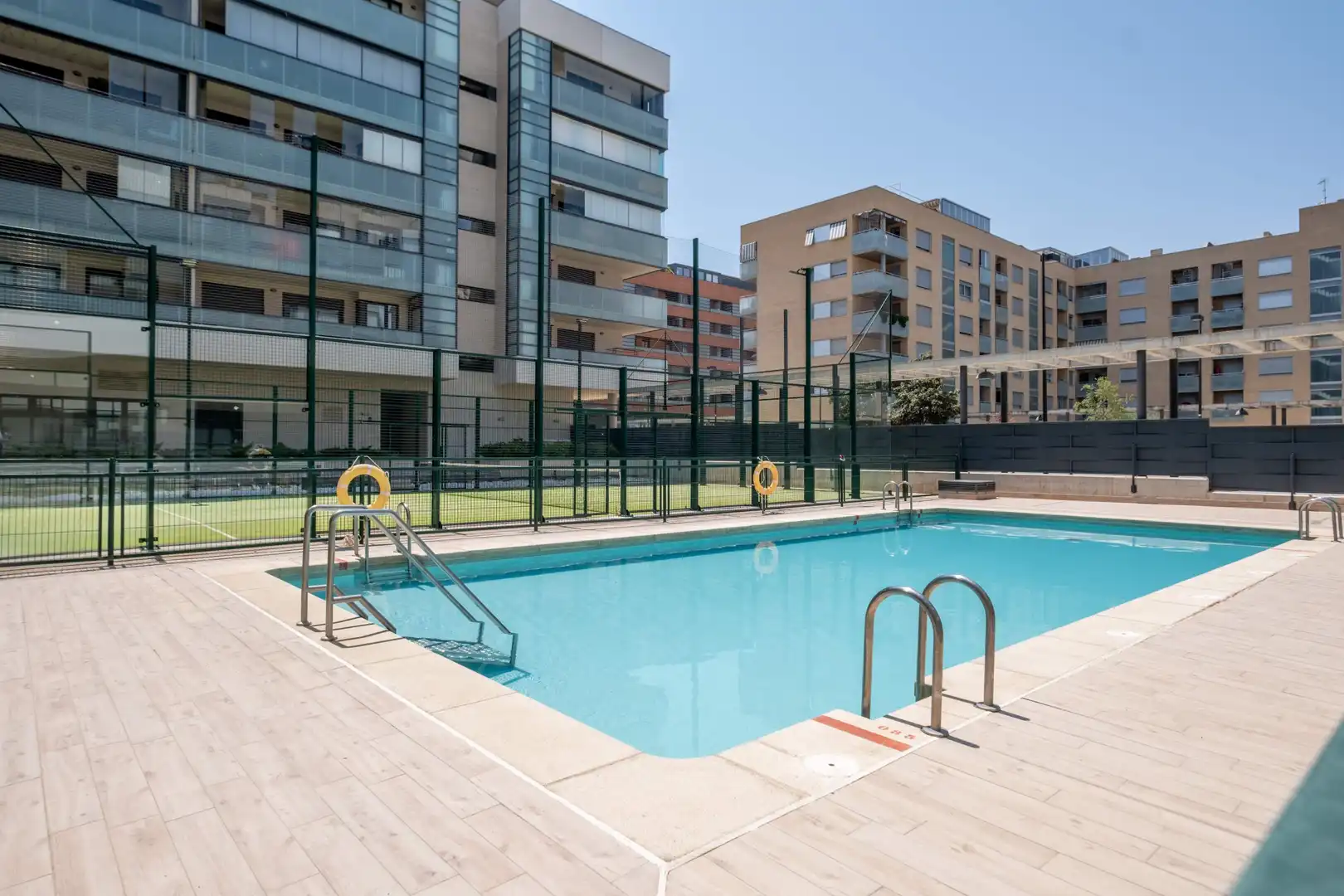 Piscina de Ático en venta en Zaragoza con Calefacción, Jardín privado y Terraza