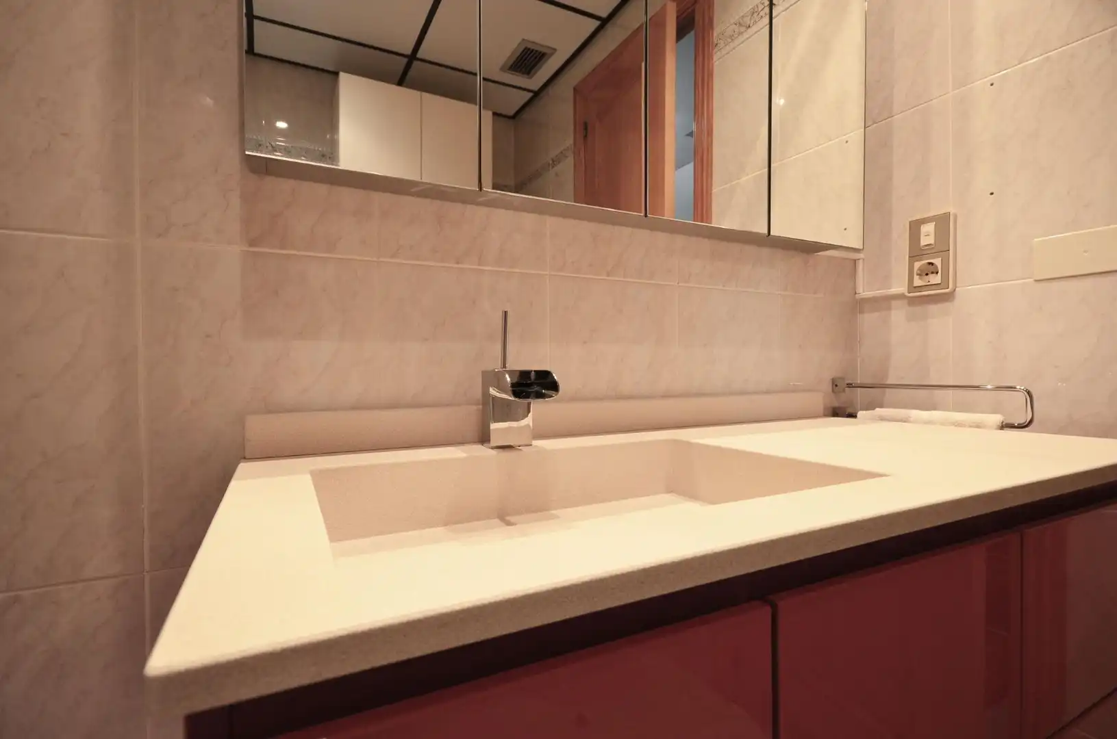 Bathroom of Detached homes for sale in Zaragoza