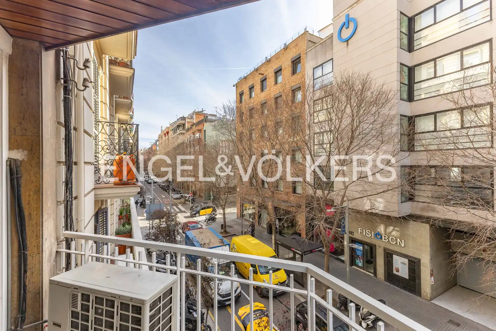Exterior view of Flat for rent in Barcelona  with Air Conditioner, Heating and Parquet flooring
