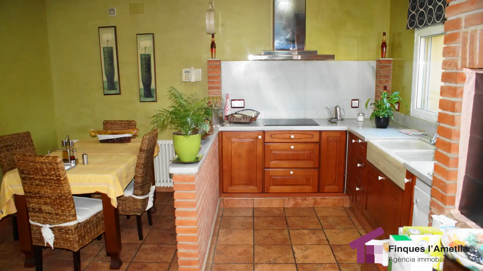 Cuina de Casa o xalet en venda en L'Ametlla del Vallès amb Aire condicionat, Calefacció i Jardí privat
