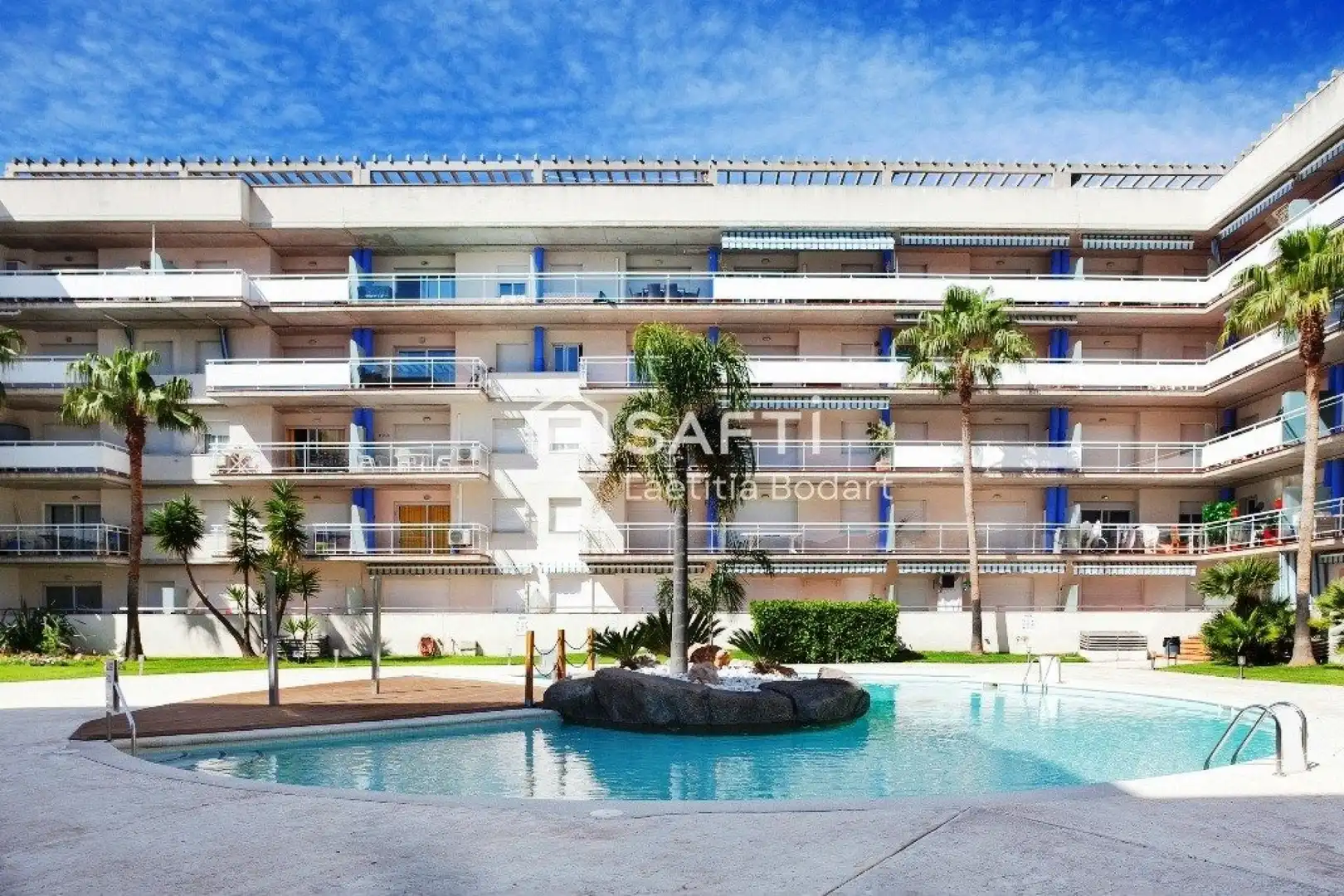 Vista exterior de Apartament en venda en Roses amb Aire condicionat, Calefacció i Terrassa