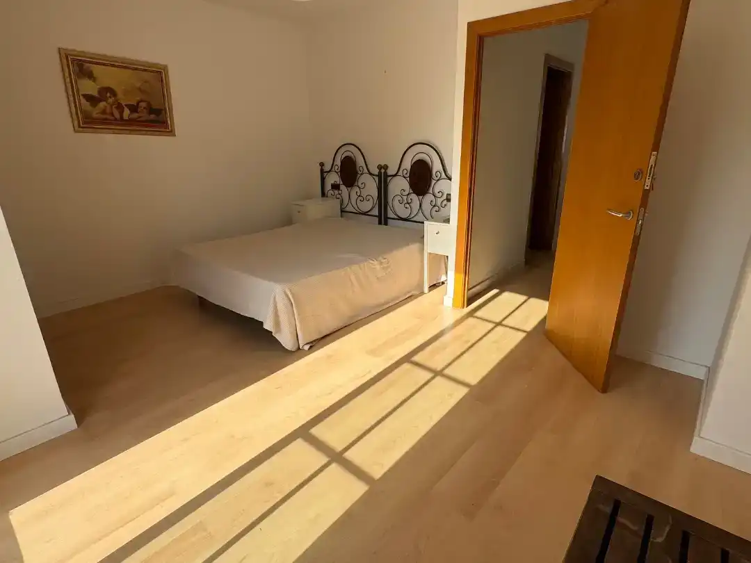 Dormitori de Casa adosada de lloguer en Cunit amb Aire condicionat, Parquet i Traster