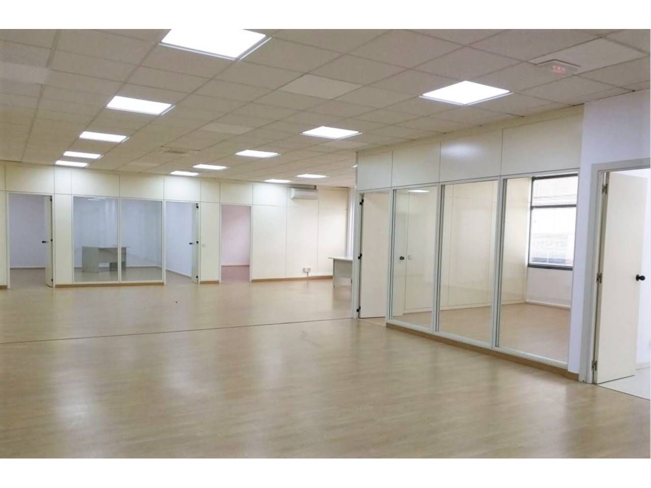Office to rent in Alcobendas  with Air Conditioner and Heating