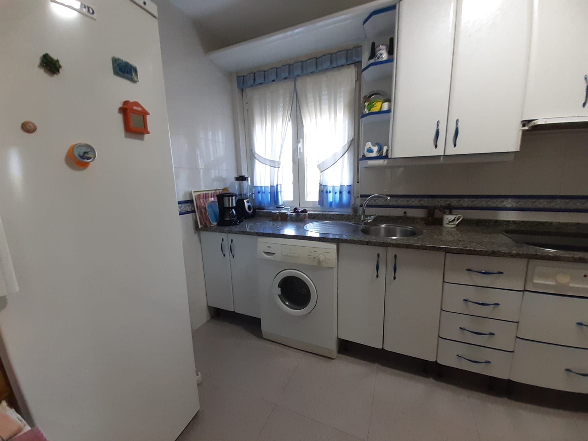 Cocina de Casa o chalet en venta en Morales del Vino con Calefacción, Jardín privado y Piscina