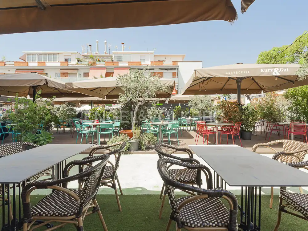 Terrassa de Local en venda en Castelldefels