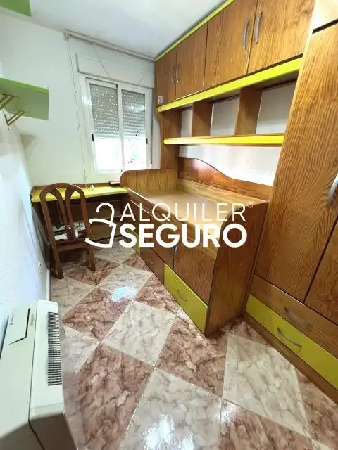 Piso de alquiler en Leganés con Calefacción, Terraza y Amueblado