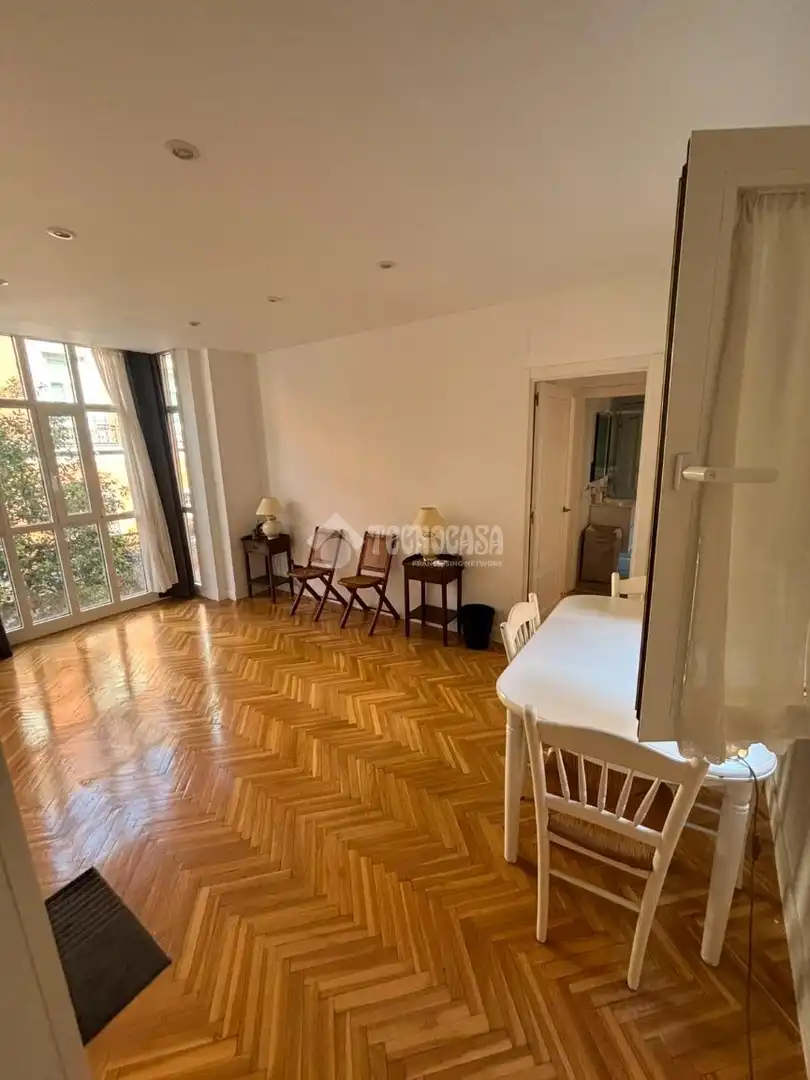 Habitación de Piso en venta en Madrid