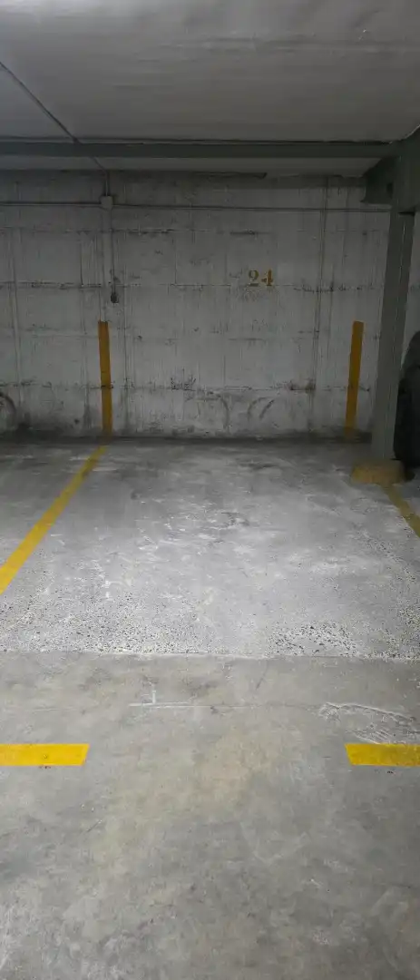 Parkplatz von Garage zum Verkauf in Valencia
