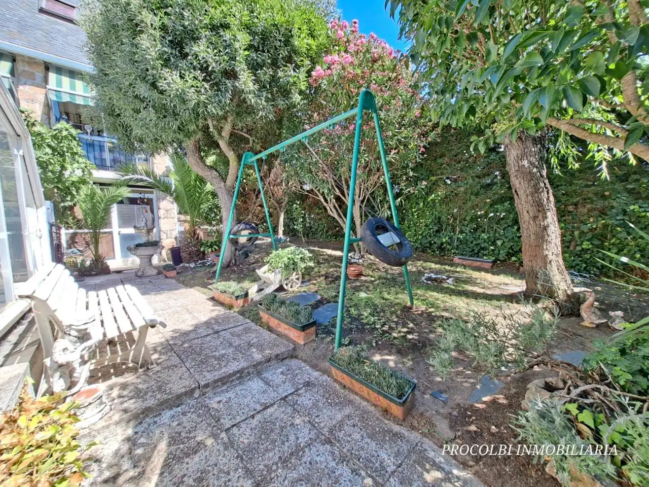 Jardí de Casa o xalet en venda en El Casar amb Aire condicionat, Calefacció i Jardí privat