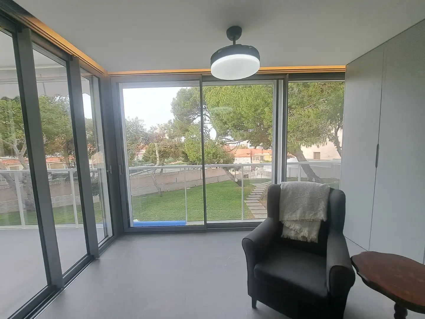 Mini appartamento con piscina in affitto a Playa de San Juan - El Cabo de las Huertas, imagen 2
