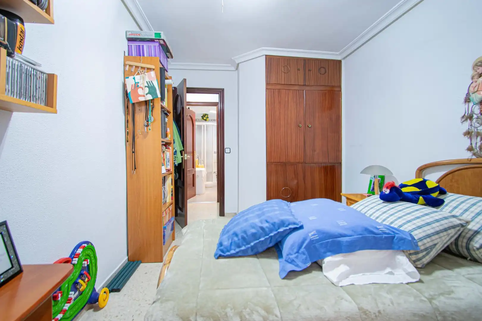 Habitación de Piso en venta en Sevilla con Aire acondicionado, Calefacción y Balcón