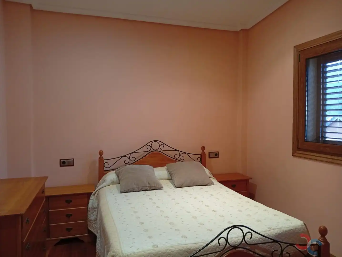 Dormitori de Casa o xalet en venda en Redondela amb Piscina