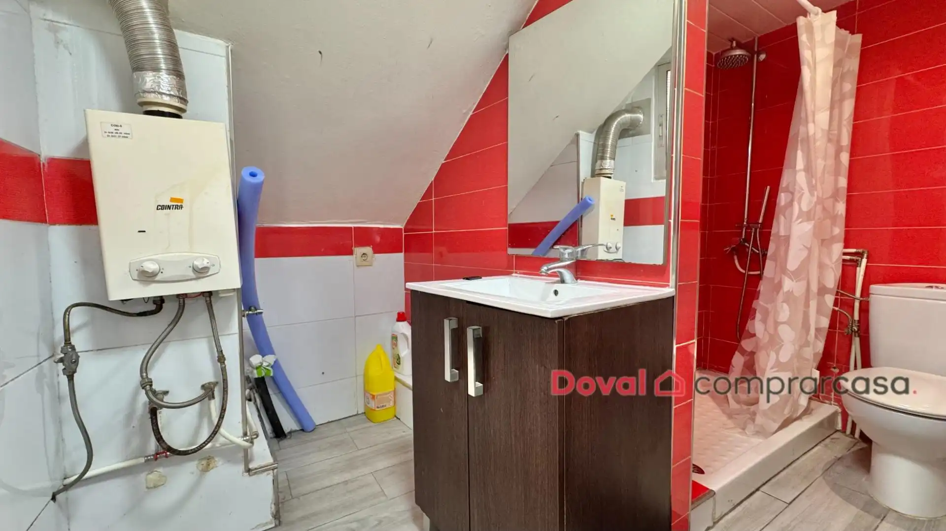 Baño de Casa o chalet en venta en Vigo  con Parquet, Terraza y Amueblado